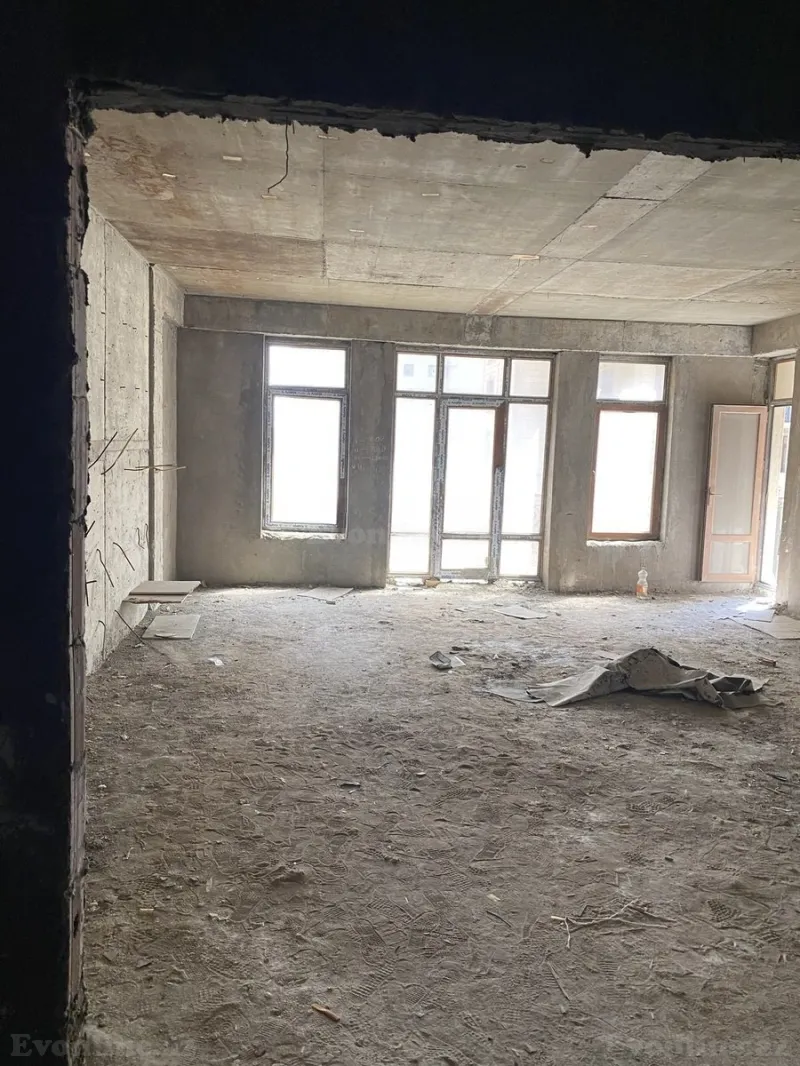4 otaqlı yeni tikili mənzil satılır — Nəsimi r., Bakı - şəkil 9