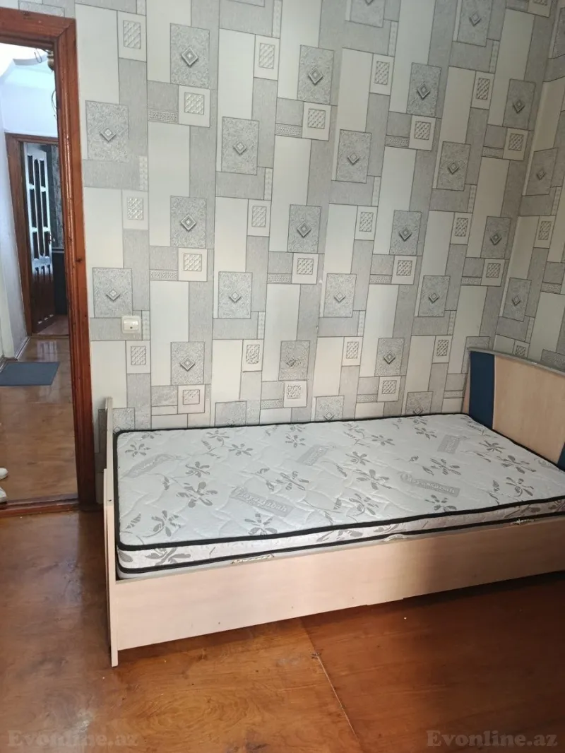 3 otaqlı köhnə tikili mənzil kirayə verilir — Həzi Aslanov m., Bakı - şəkil 5