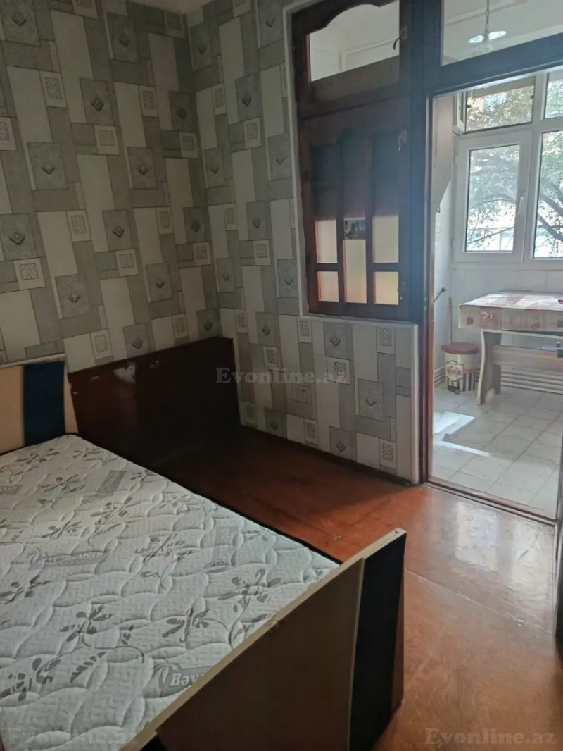 3 otaqlı köhnə tikili mənzil kirayə verilir — Həzi Aslanov m., Bakı - şəkil 6