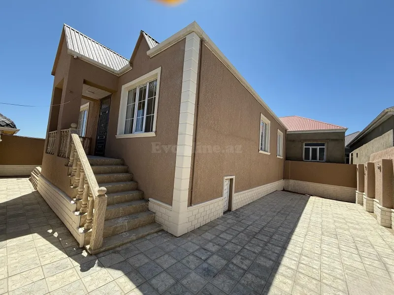 4 otaqlı Həyət evi 125 m² Abşeron r. Satılır
