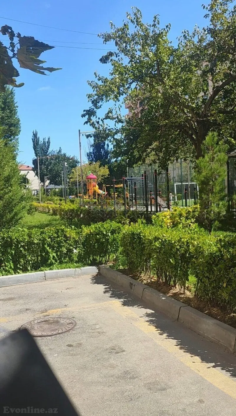 2 otaqlı köhnə tikili mənzil satılır — Bakıxanov, Bakı - şəkil 15