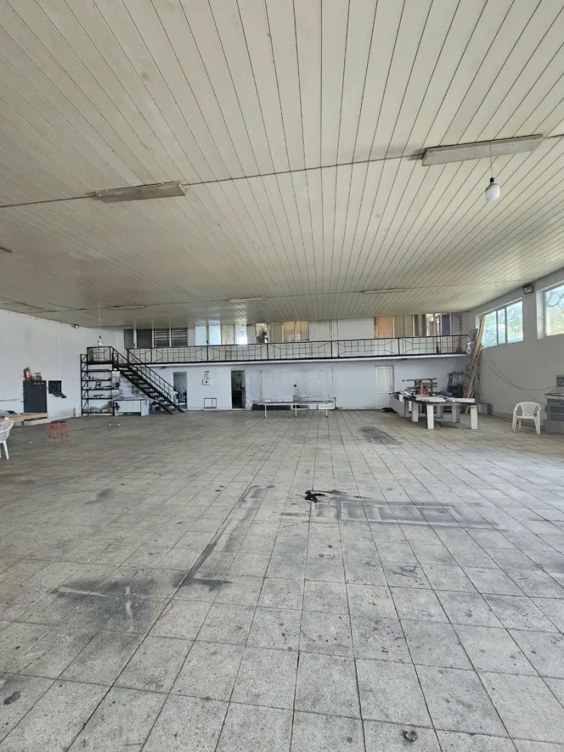 Obyekt 600 m² Zabrat Kirayə verilir