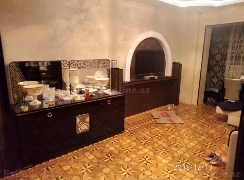 3 otaqlı köhnə tikili mənzil satılır — 8-ci mikrorayon, Bakı - şəkil 2