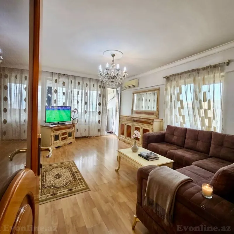 2 otaqlı köhnə tikili mənzil satılır — Nəsimi r., Bakı
