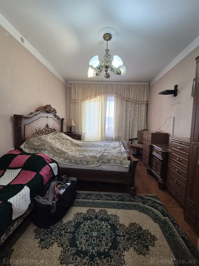 2 otaqlı köhnə tikili mənzil satılır — Yeni Yasamal, Bakı - şəkil 4