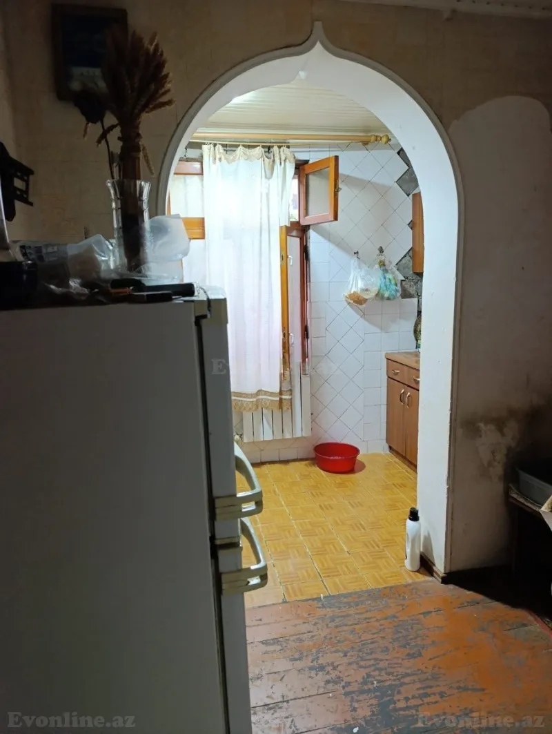 2 otaqlı köhnə tikili mənzil satılır — 4-cü mikrorayon, Bakı - şəkil 6