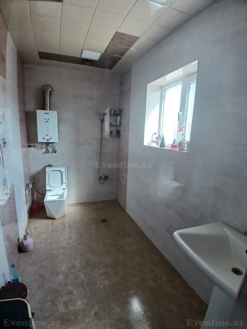 7 otaqlı həyət evi satılır — Ramana, Bakı - şəkil 5