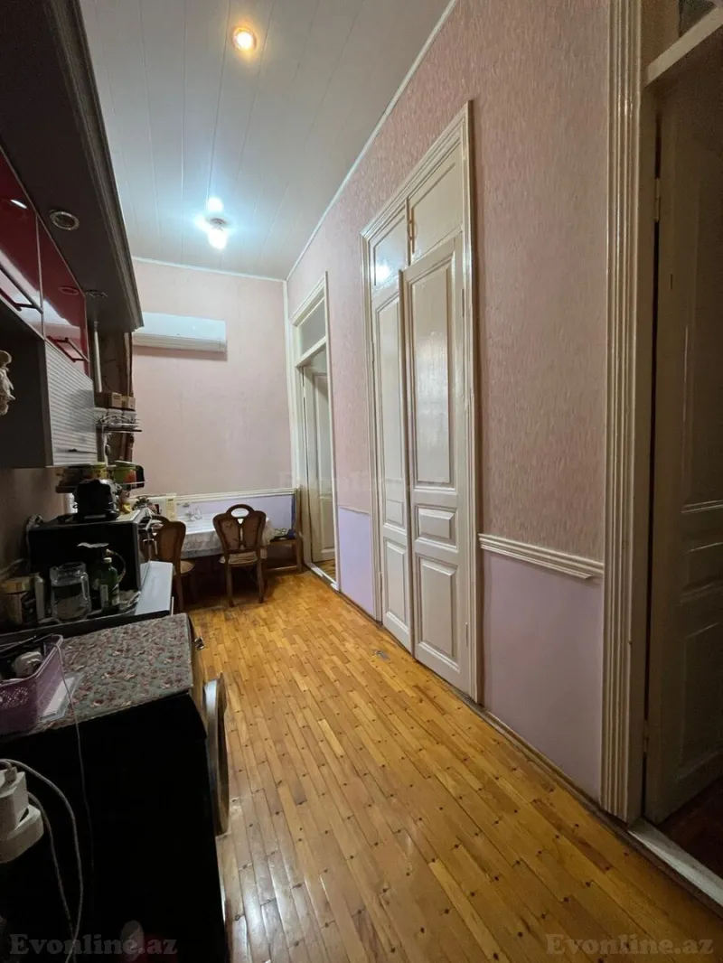 3 otaqlı köhnə tikili mənzil satılır — Nizami m., Bakı - şəkil 12