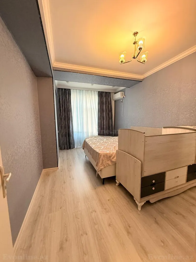 4 otaqlı yeni tikili mənzil satılır — Xırdalan - şəkil 9