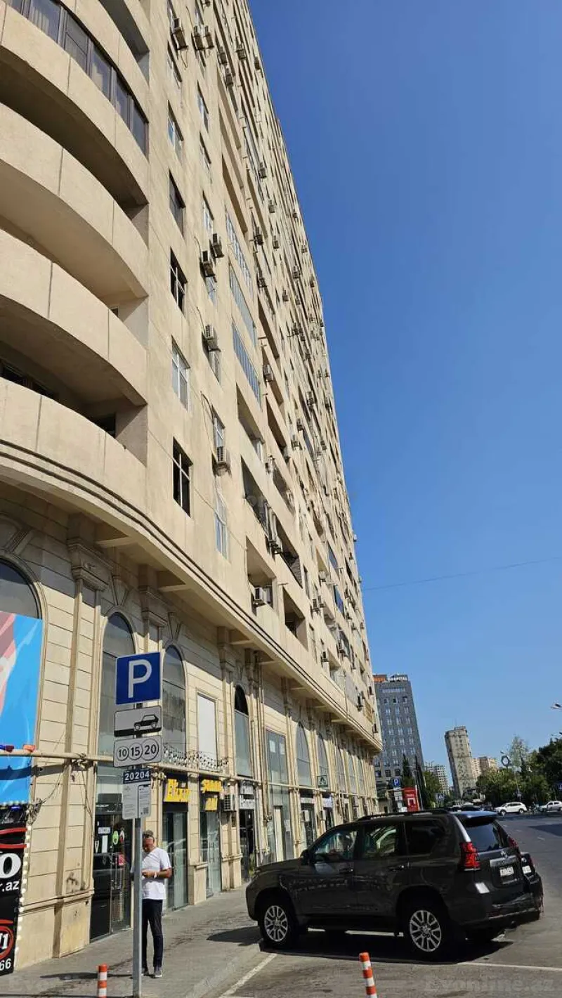 4 otaqlı yeni tikili mənzil satılır — Gənclik m., Bakı - şəkil 2