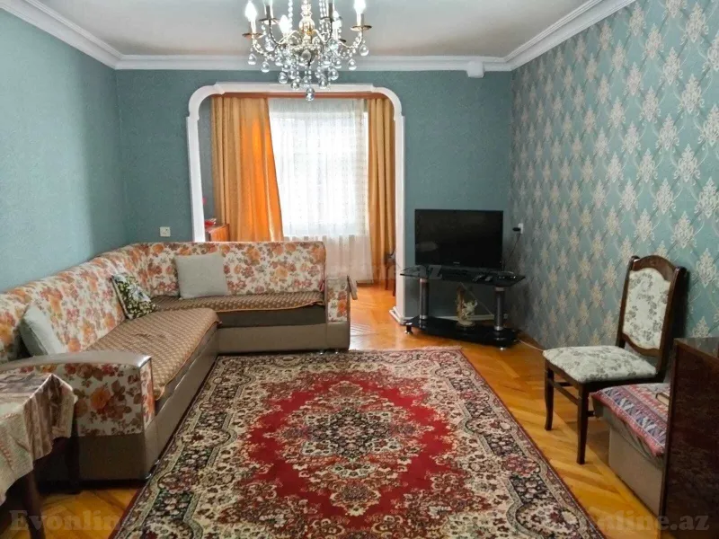 3 otaqlı Mənzil 71 m² Elmlər Akademiyası m. Satılır