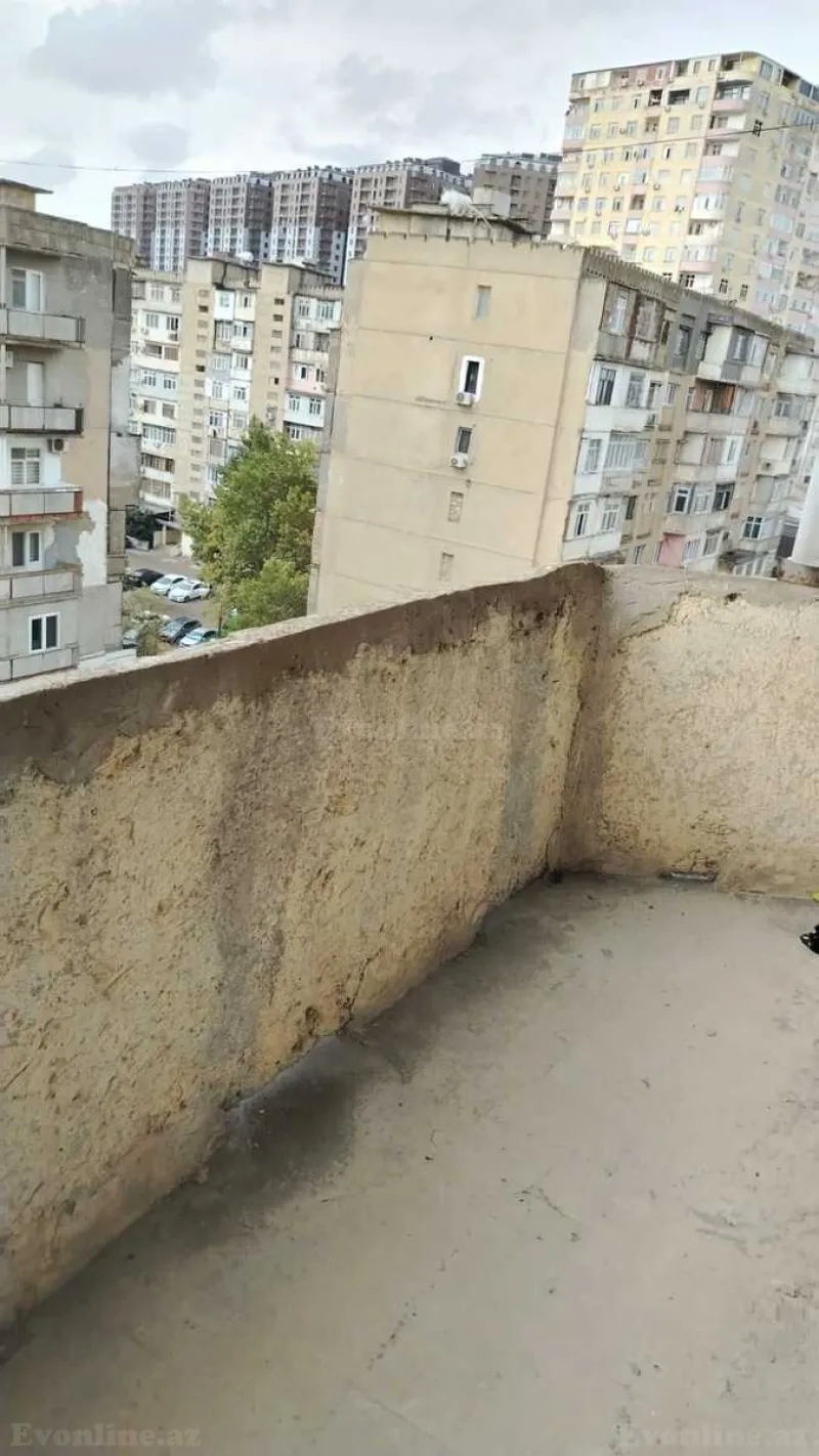 4 otaqlı köhnə tikili mənzil satılır — Yasamal r., Bakı - şəkil 7