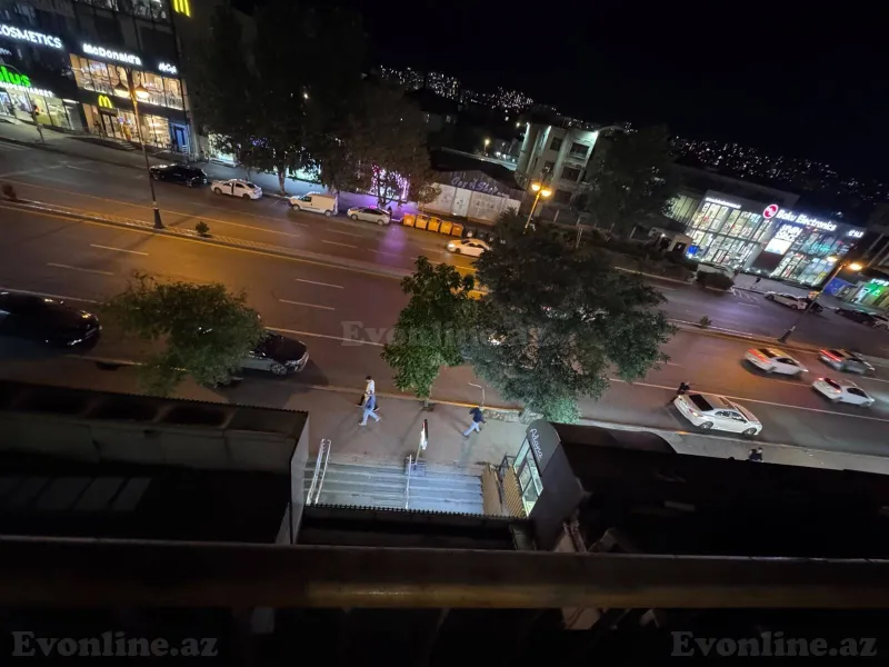 2 otaqlı köhnə tikili mənzil satılır — Yasamal, Bakı - şəkil 8