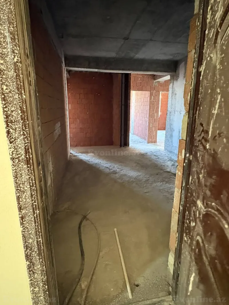 4 otaqlı Mənzil 174 m² Nərimanov r. Satılır