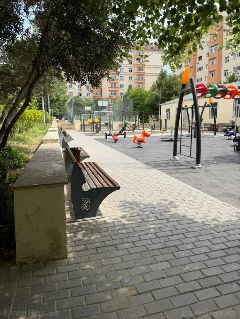 3 otaqlı köhnə tikili mənzil satılır — Nəsimi m., Bakı - şəkil 23