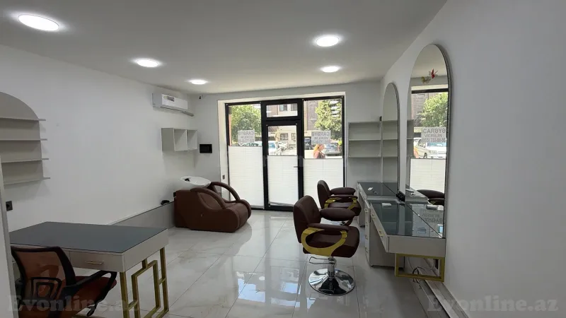 Obyekt 15 m² 8-ci mikrorayon Kirayə verilir