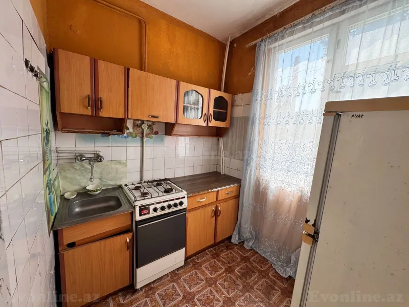 1 otaqlı köhnə tikili mənzil satılır — 8 Noyabr m., Bakı - şəkil 3