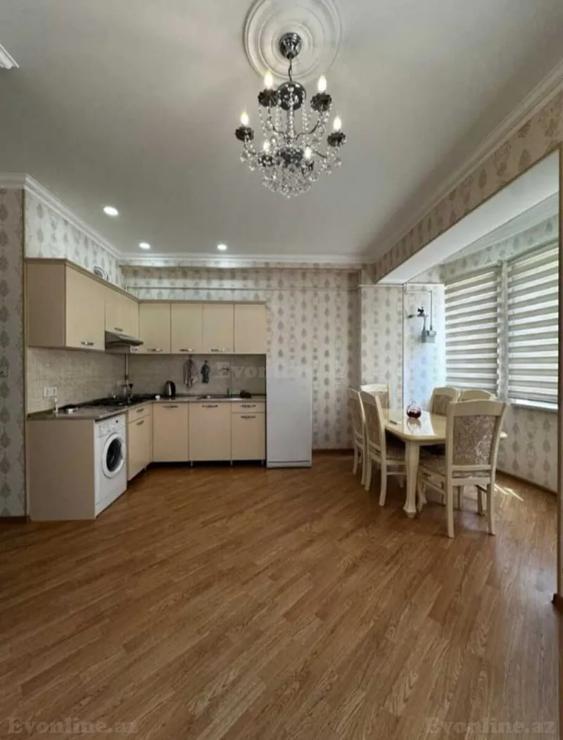 2 otaqlı Mənzil 385 m² Masazır Satılır