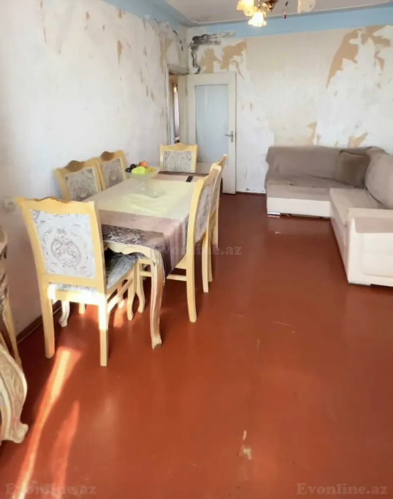 3 otaqlı köhnə tikili mənzil satılır — Yeni Günəşli, Bakı - şəkil 2