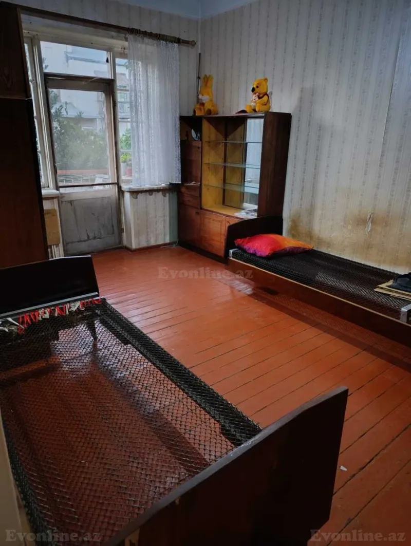 2 otaqlı köhnə tikili mənzil satılır — Yeni Suraxanı, Bakı - şəkil 7