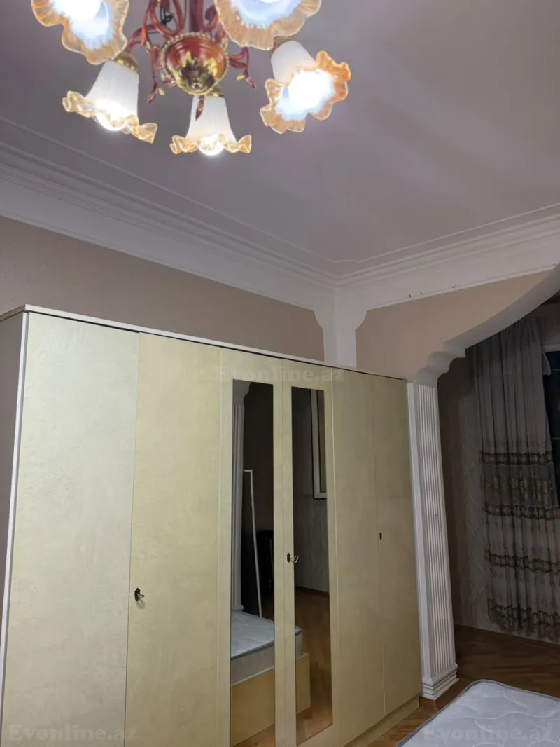 3 otaqlı köhnə tikili mənzil kirayə verilir — Azadlıq pr., Bakı - şəkil 2