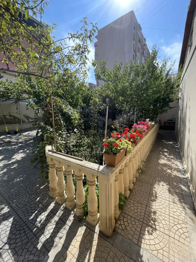 4 otaqlı həyət evi satılır — Bakıxanov, Bakı - şəkil 12