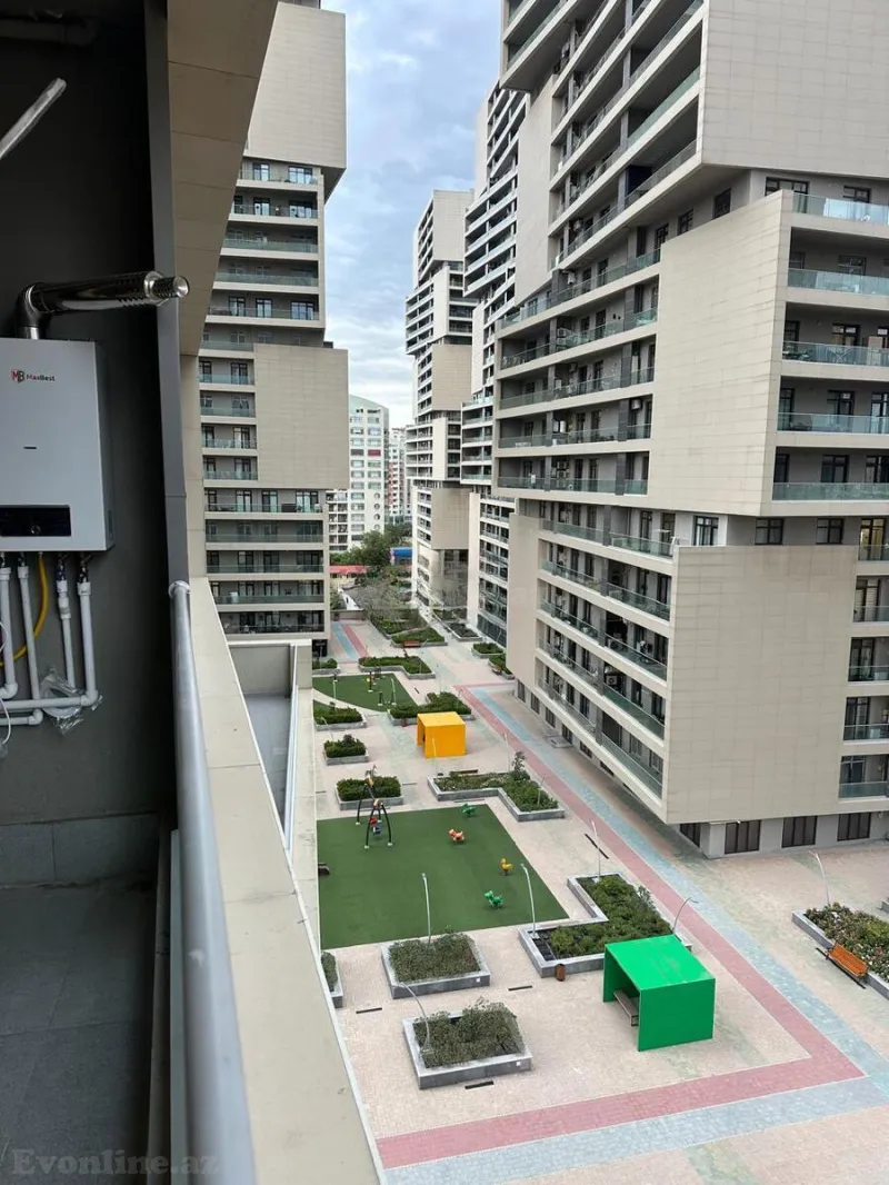 2 otaqlı Mənzil 106 m² 8 Noyabr m. Kirayə verilir