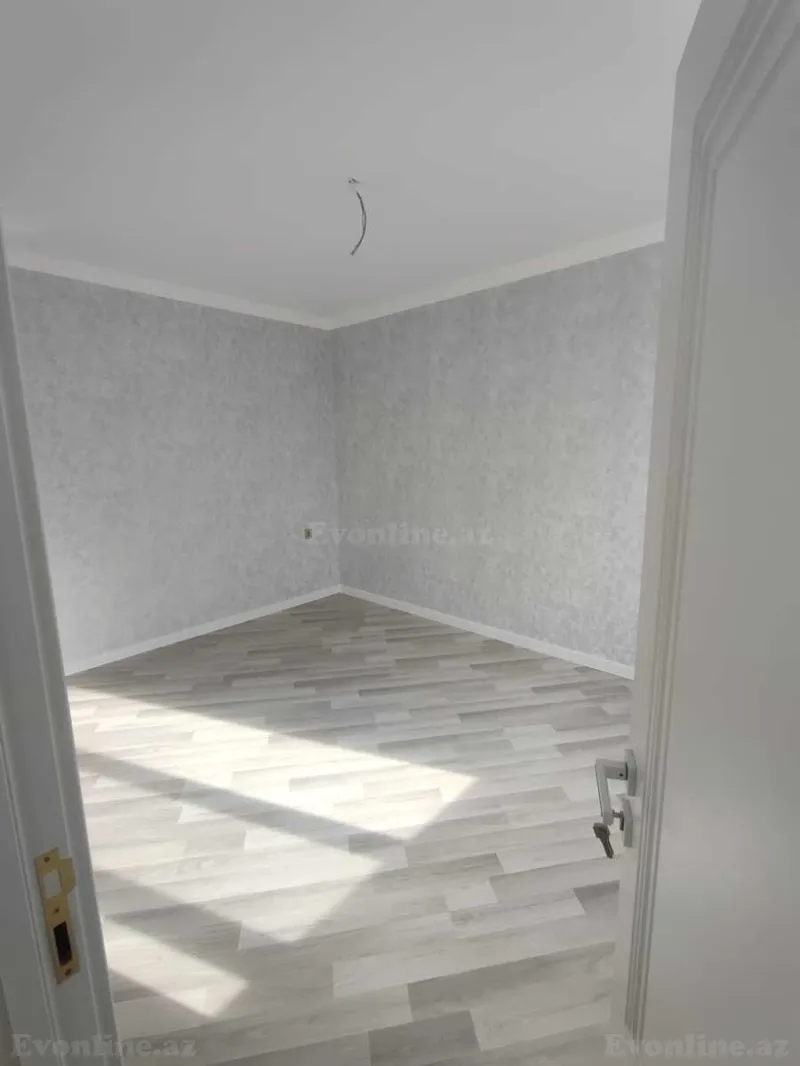 4 otaqlı həyət evi satılır — Əmircan, Bakı - şəkil 27
