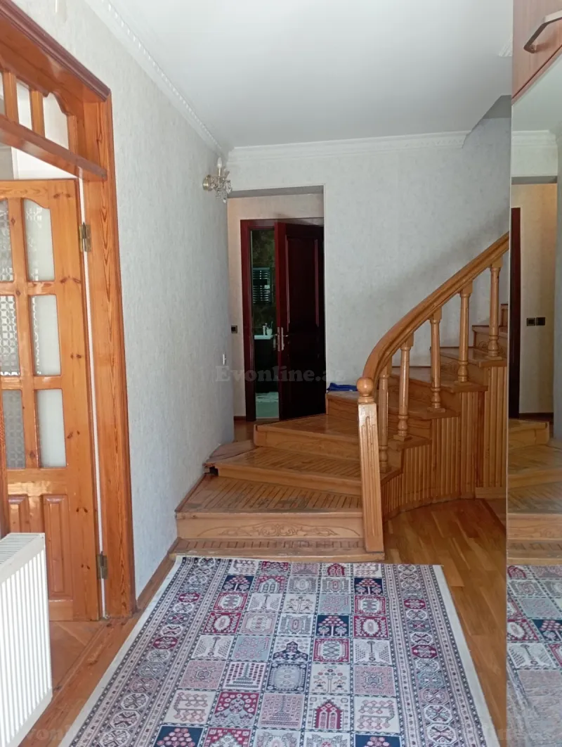 6 otaqlı həyət evi kirayə verilir — Bakıxanov, Bakı - şəkil 4