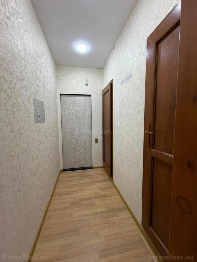 2 otaqlı köhnə tikili mənzil satılır — 3-cü mikrorayon, Bakı - şəkil 6