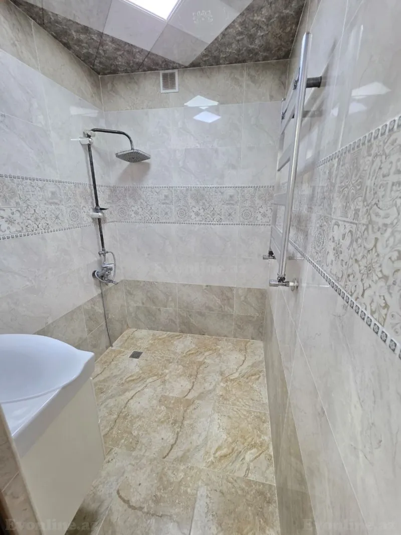 2 otaqlı köhnə tikili mənzil satılır — 3-cü mikrorayon, Bakı - şəkil 8