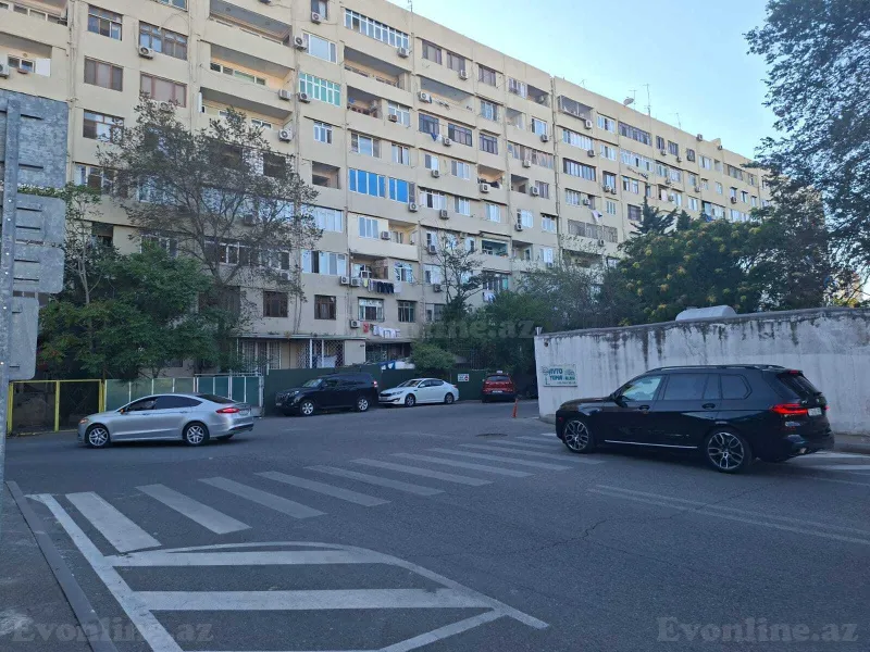 3 otaqlı Mənzil 65 m² Nərimanov r. Satılır