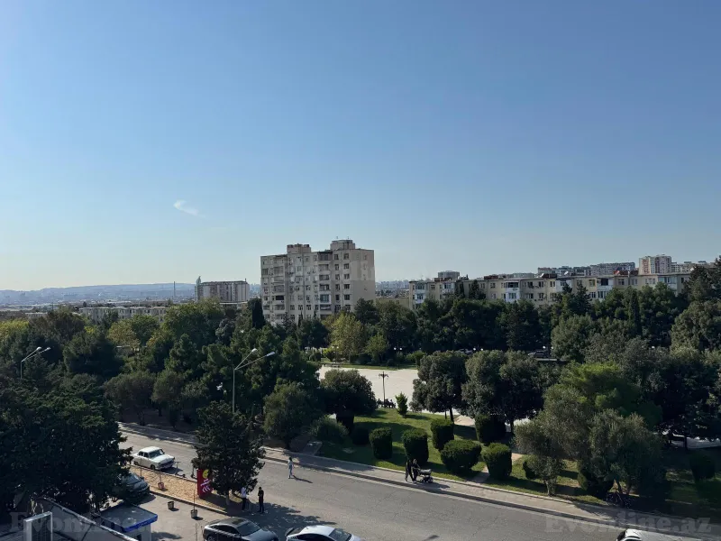 3 otaqlı köhnə tikili mənzil satılır — Xalqlar Dostluğu m., Bakı - şəkil 10