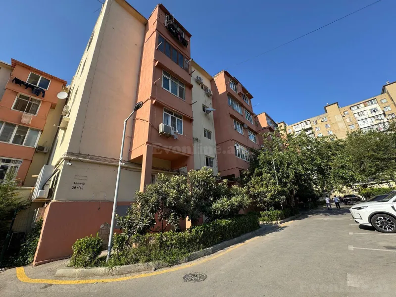 3 otaqlı köhnə tikili mənzil satılır — Xalqlar Dostluğu m., Bakı - şəkil 17