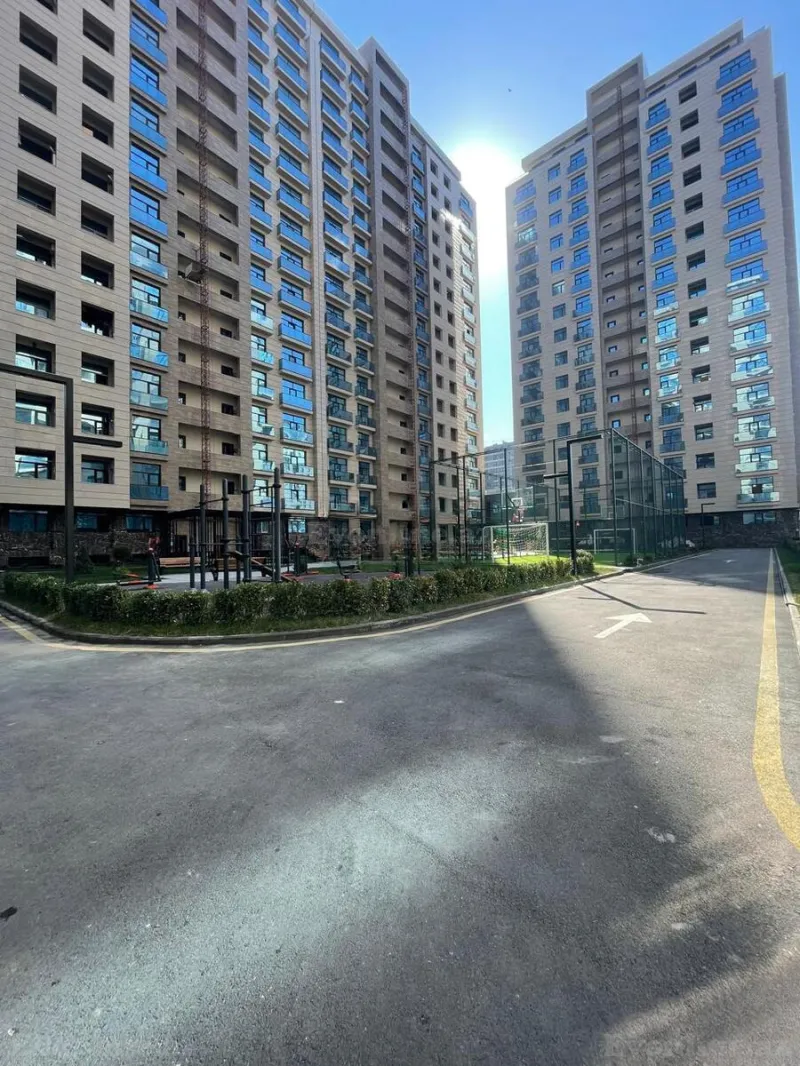 3 otaqlı Mənzil 121 m² 28 May m. Satılır