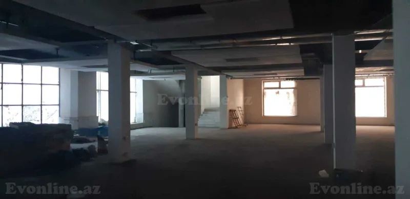 Obyekt 5000 m² Bakıxanov Satılır