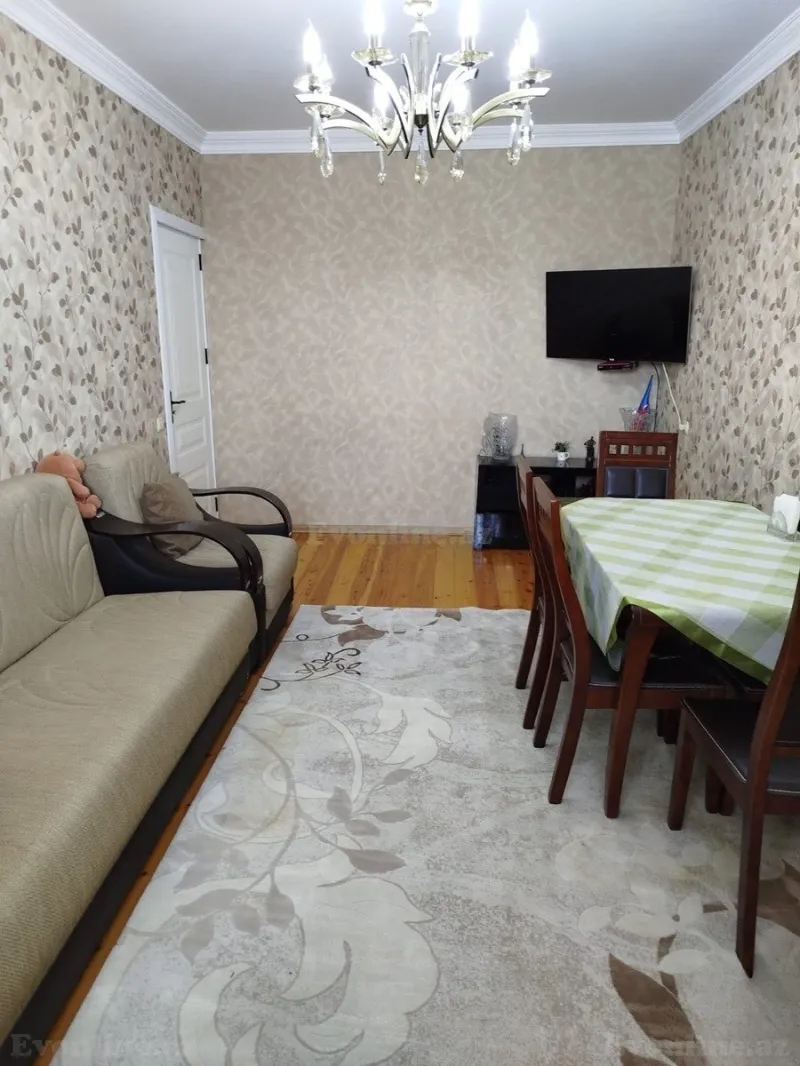 4 otaqlı köhnə tikili mənzil satılır — Bakıxanov, Bakı - şəkil 3