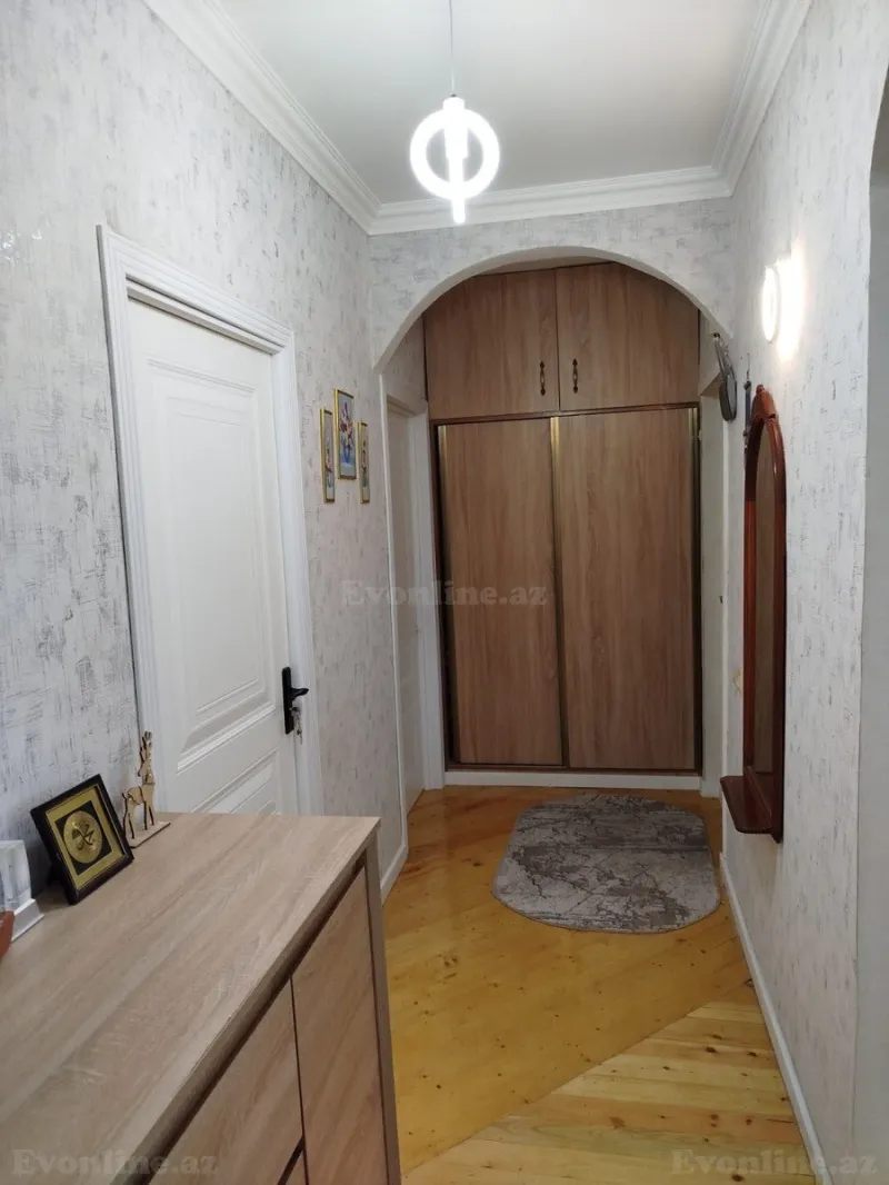 4 otaqlı köhnə tikili mənzil satılır — Bakıxanov, Bakı - şəkil 11