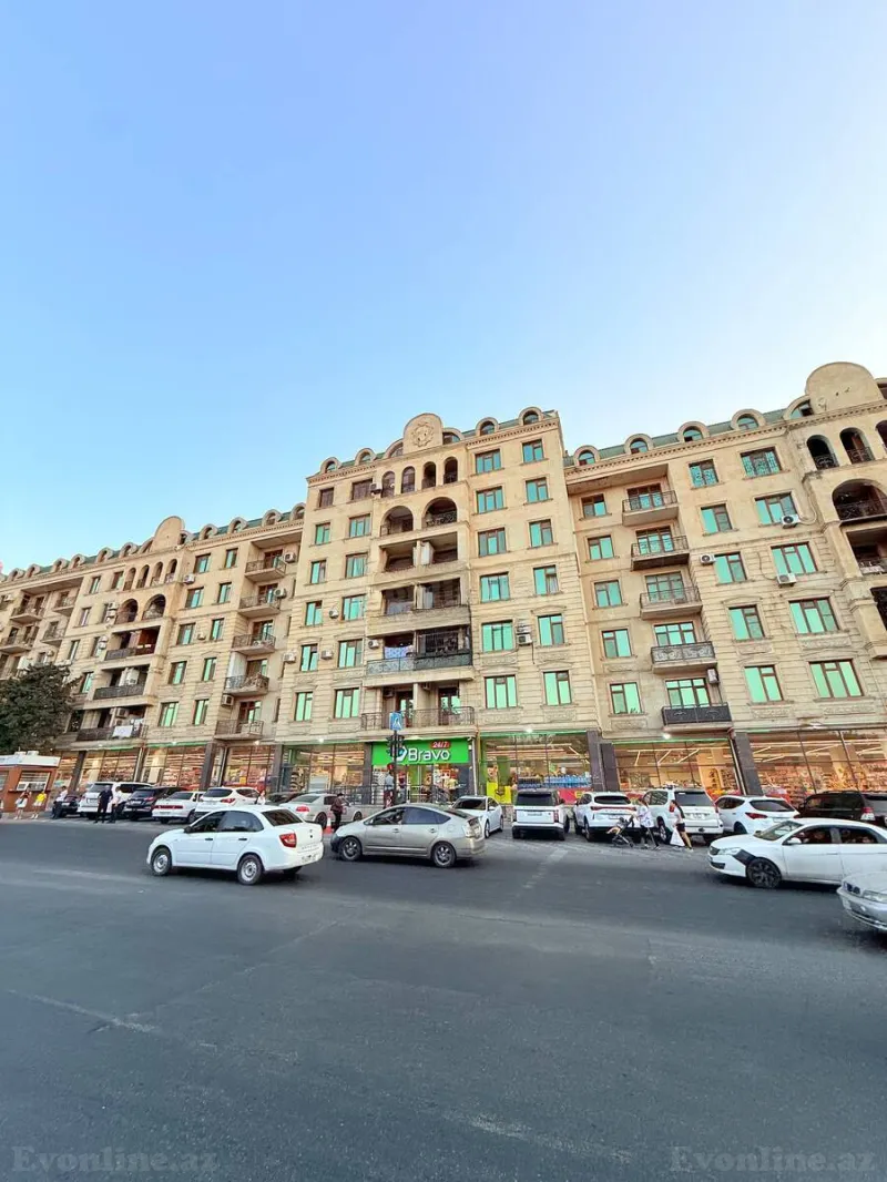 3 otaqlı Mənzil 67 m² Xırdalan Satılır