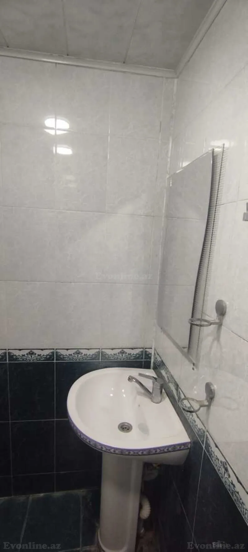 2 otaqlı köhnə tikili mənzil satılır — Qara Qarayev m., Bakı - şəkil 6