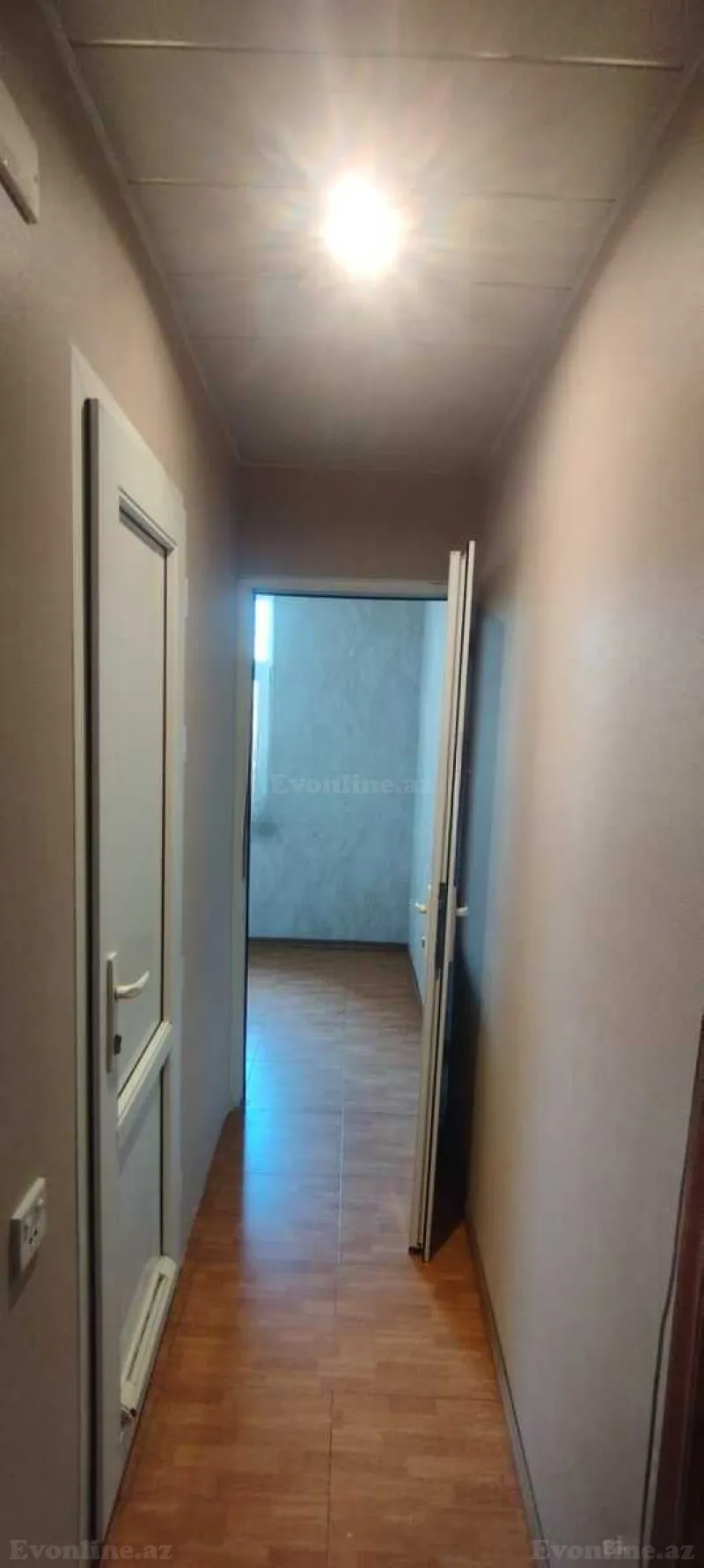 2 otaqlı köhnə tikili mənzil satılır — Qara Qarayev m., Bakı - şəkil 8