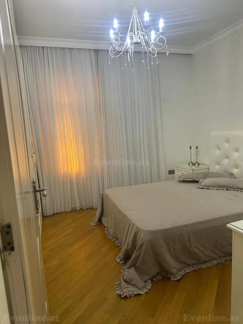 3 otaqlı köhnə tikili mənzil satılır — Yasamal, Bakı - şəkil 3