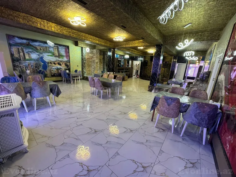 Obyekt 230 m² Xətai r. Satılır