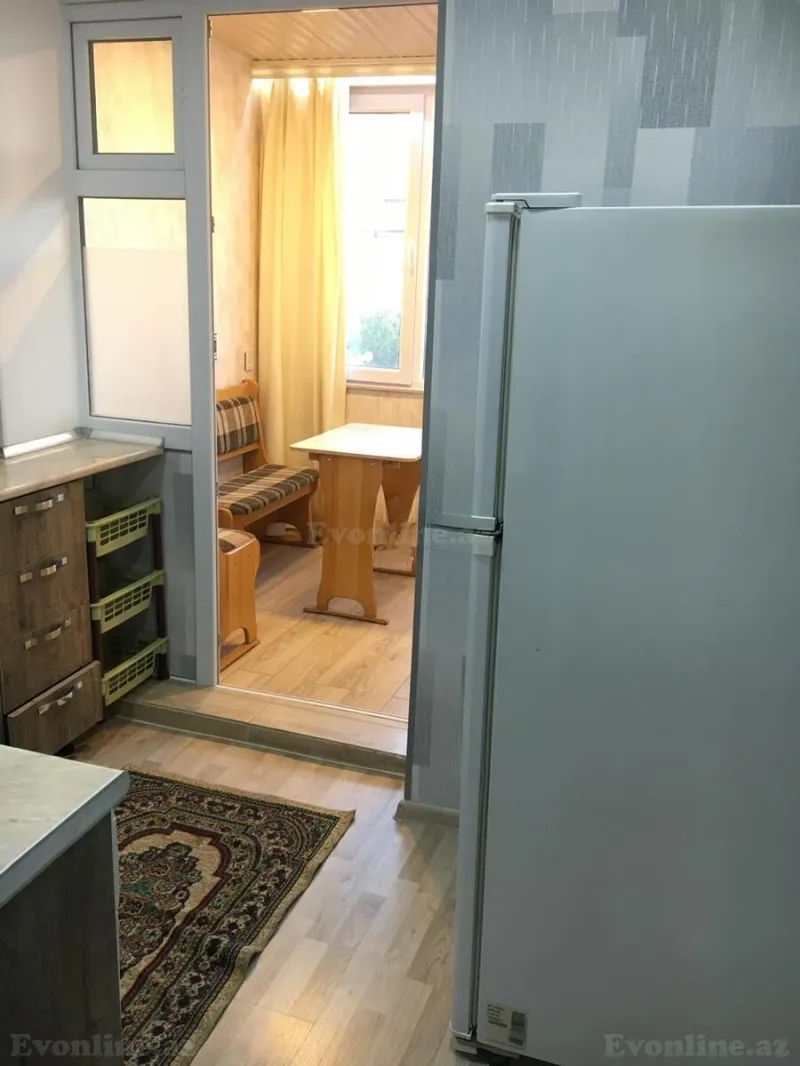2 otaqlı köhnə tikili mənzil satılır — Elmlər Akademiyası m., Bakı - şəkil 11