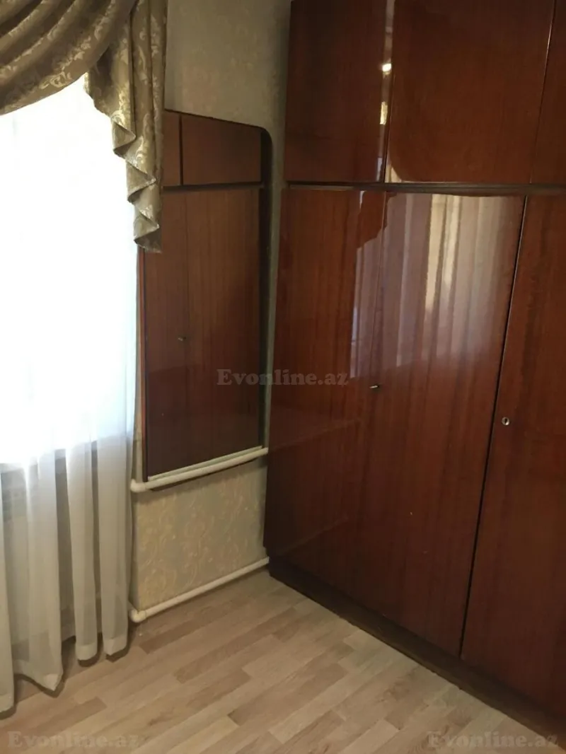 2 otaqlı köhnə tikili mənzil satılır — Elmlər Akademiyası m., Bakı - şəkil 21