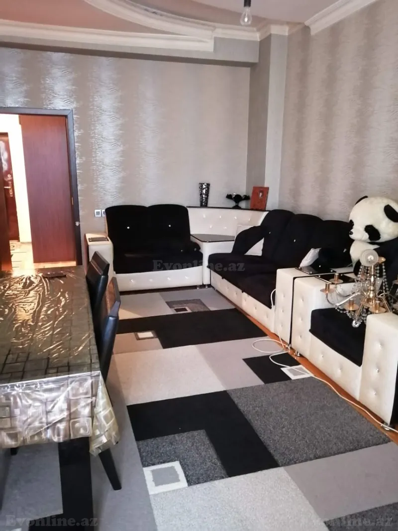 Bakı, Nizami r., 8-ci kilometrda 2 otaqlı mənzil satılır