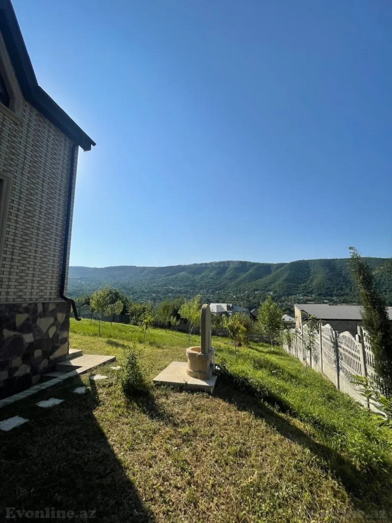 4 otaqlı həyət evi satılır — Quba - şəkil 5