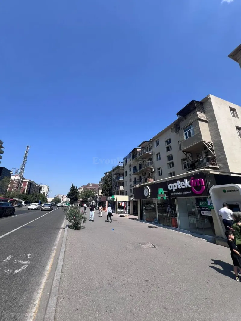 3 otaqlı köhnə tikili mənzil satılır — İnşaatçılar m., Bakı - şəkil 5