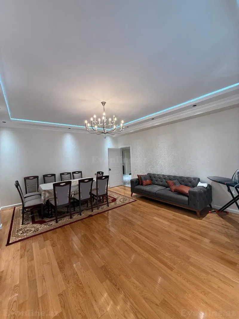 3 otaqlı Mənzil 140 m² Nəriman Nərimanov m. Kirayə verilir