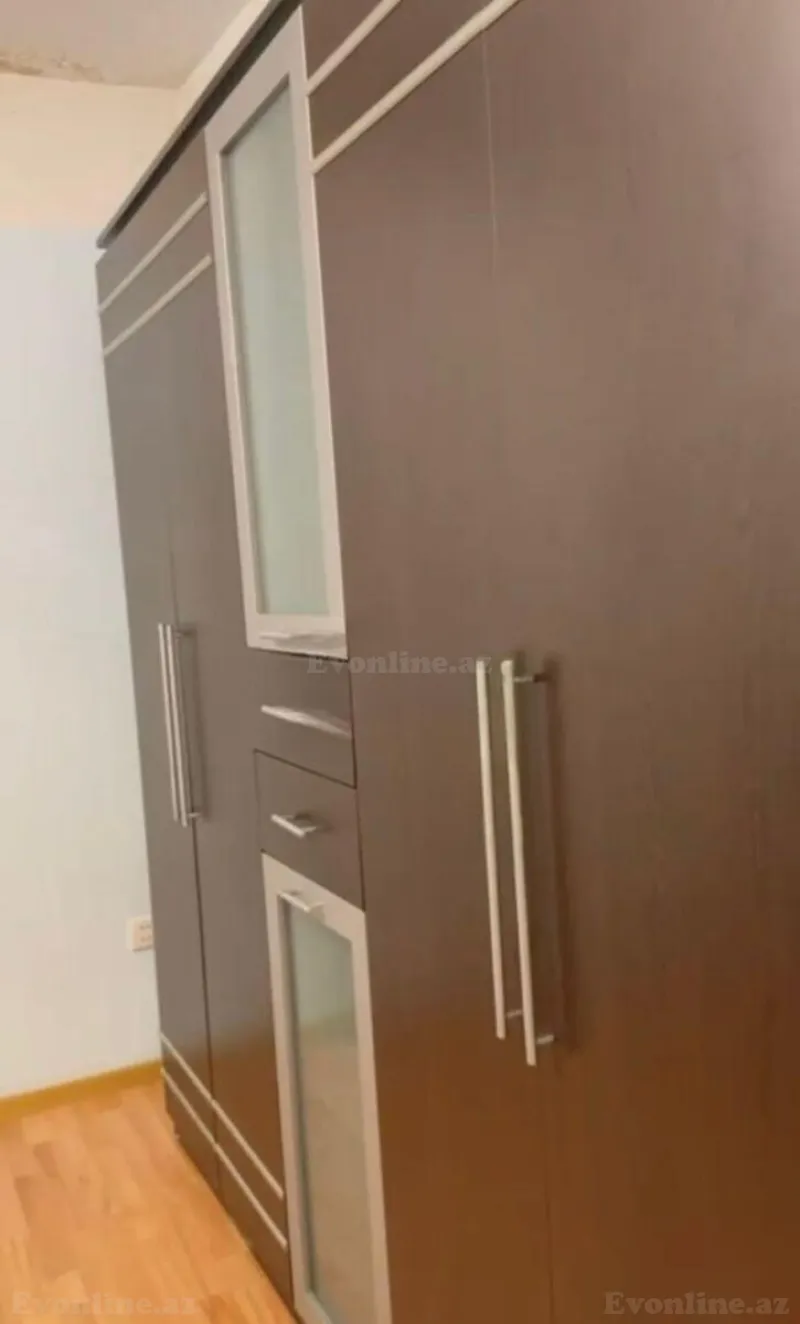 3 otaqlı köhnə tikili mənzil kirayə verilir — Bakmil m., Bakı - şəkil 9